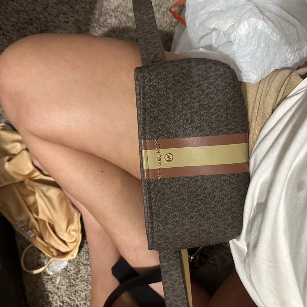 Michael Kors Brown Cross body bag / fanny back bag